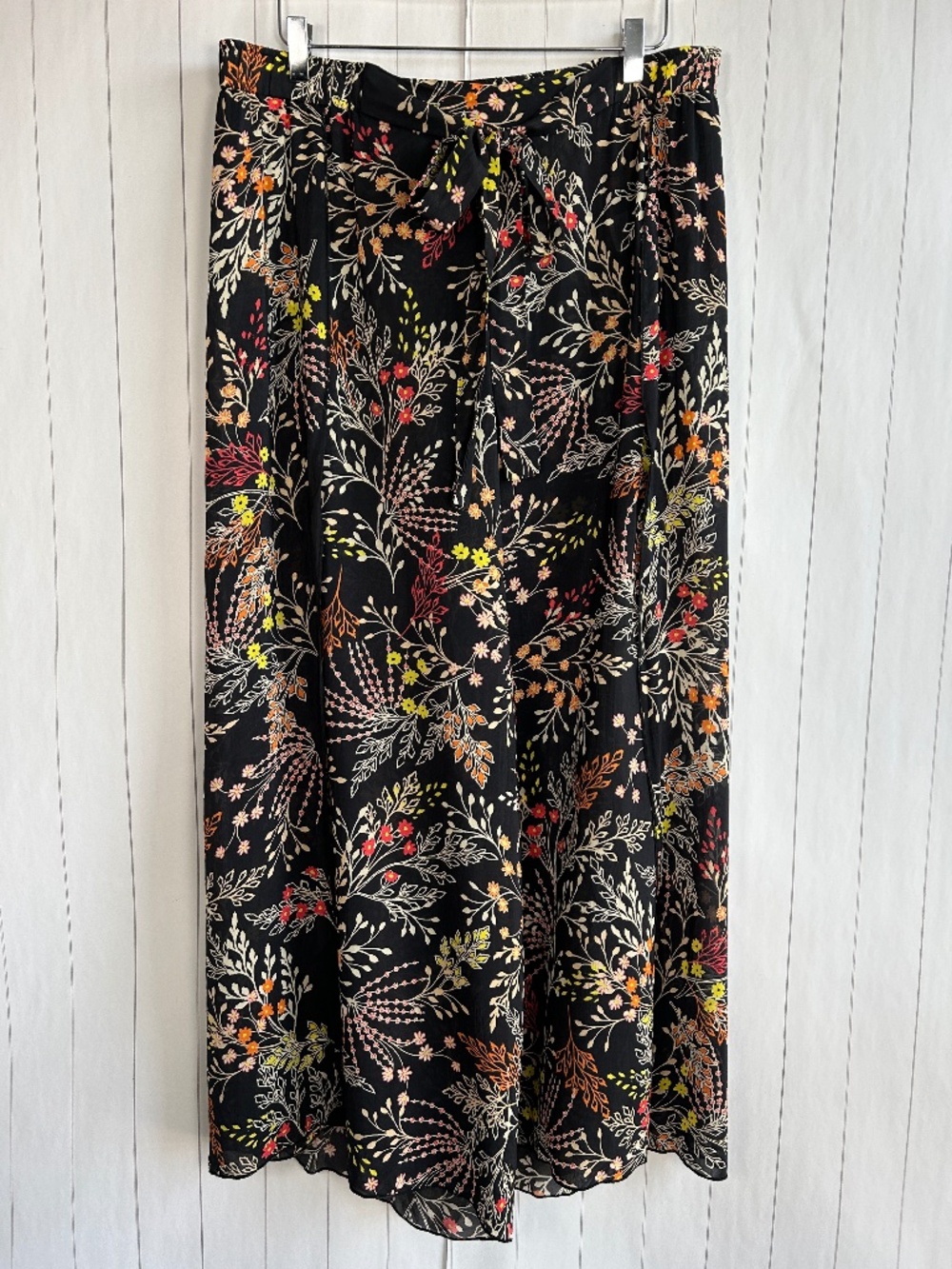 Johnny Was size L palazzo wide leg pants black floral wrap pull on boho hippie